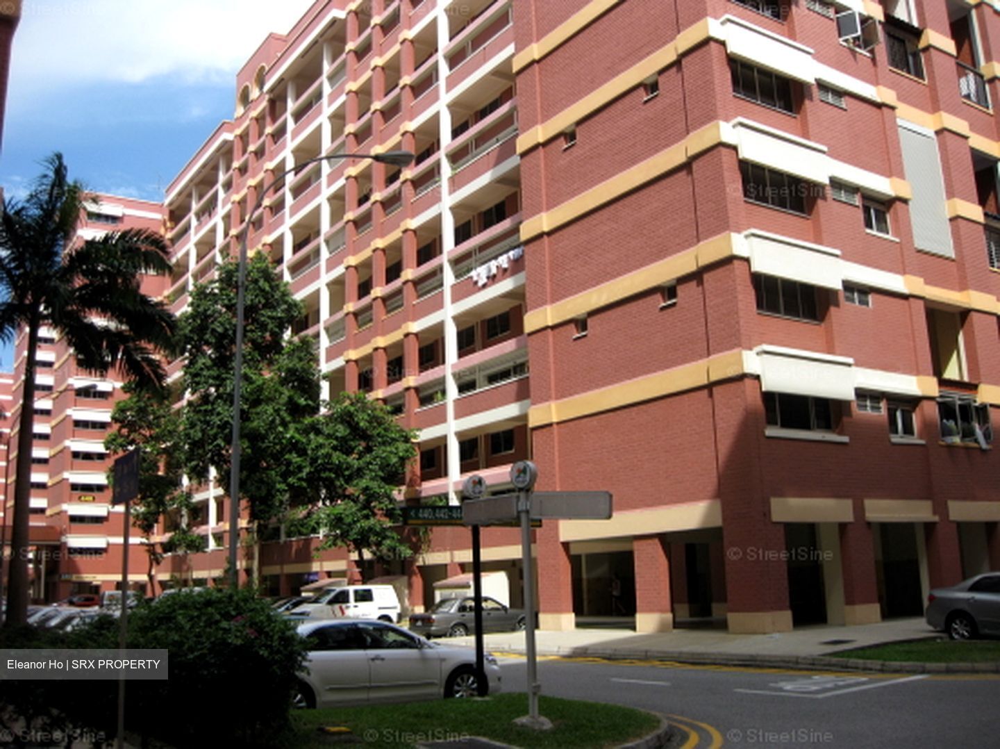 Blk 446 Hougang Avenue 8 (Hougang), HDB Executive #558829331